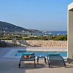 וילה Helia With Swimming Pool Protorgia