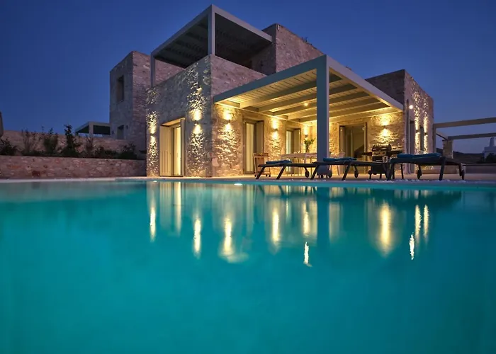 Helia With Swimming Pool *