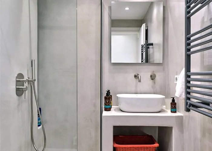 Villa Helia With Swimming Pool *